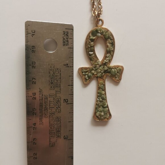 Faux Jade Stone Golden Egyptian Ankh Cross Pendant Necklace Vintage Chunky - Picture 8 of 8